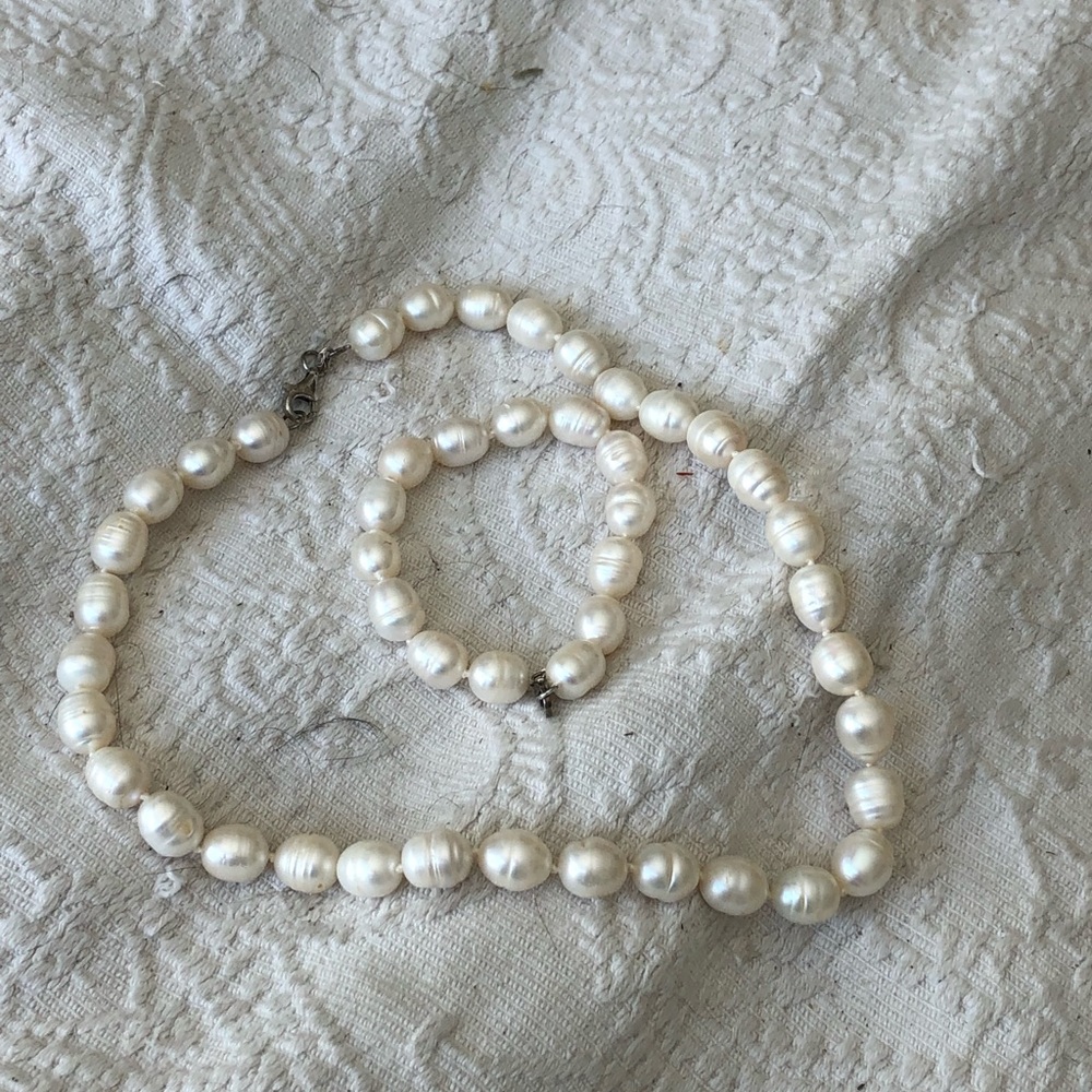 Genuine Baroque Pearl Necklace and Bracelet Set